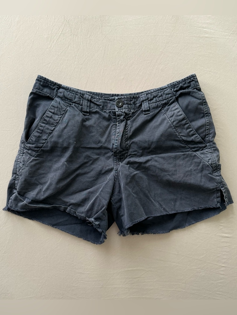 Vintage Guess Jeans waist tab utility chino shorts